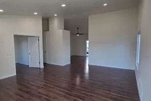 1680 Michele Way, Escalon, CA 95320 - Photo 7