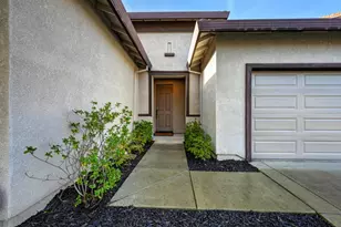 3016 Village Park Dr, Roseville, CA 95747 - Photo 3