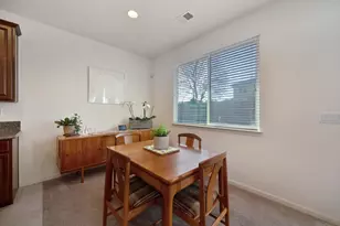 3016 Village Park Dr, Roseville, CA 95747 - Photo 9