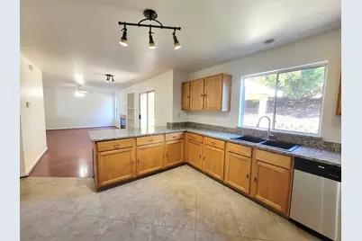 1914 Harvest Court, Rocklin, CA 95765 - Photo 7