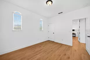 3220 Crocker Dr, Sacramento, CA 95818 - Photo 53