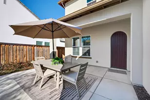 3220 Crocker Dr, Sacramento, CA 95818 - Photo 59