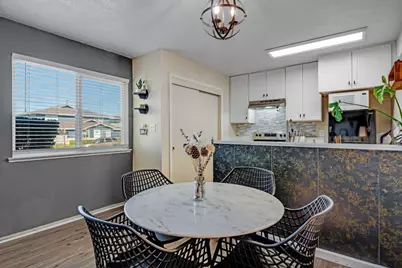 4520 N Greenholme #1, Sacramento, CA 95842 - Photo 9