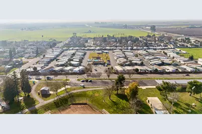 Meredith Avenue #25, Gustine, CA 95322 - Photo 31