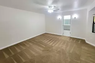 2130 University Park Dr, Sacramento, CA 95825 - Photo 13