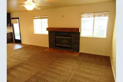 239 Fairwood Drive, Oakdale, CA 95361 - Photo 15