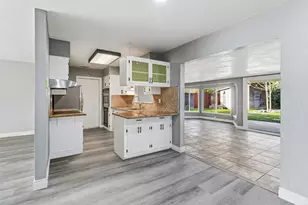 729 Las Palmas Ave, Sacramento, CA 95815 - Photo 7