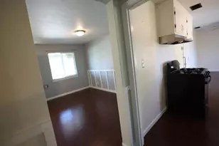 5413 Ontario St, Sacramento, CA 95820 - Photo 27