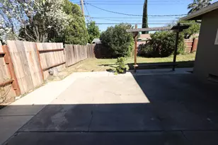 5413 Ontario St, Sacramento, CA 95820 - Photo 29