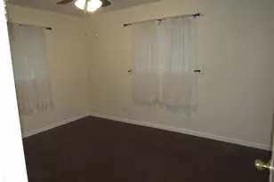 5413 Ontario St, Sacramento, CA 95820 - Photo 11