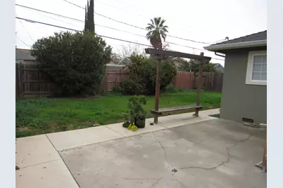 5413 Ontario Street, Sacramento, CA 95820 - Photo 19