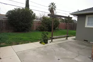 5413 Ontario St, Sacramento, CA 95820 - Photo 19