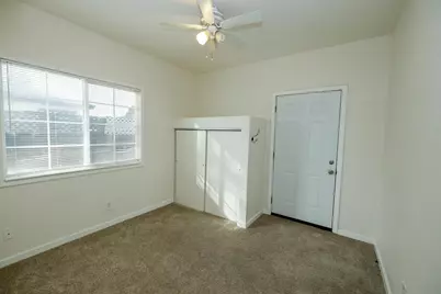 153 Almond Avenue, Turlock, CA 95380 - Photo 21