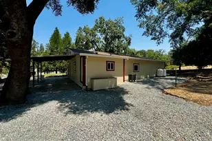 2018 Whistler Way, Somerset, CA 95684 - Photo 43