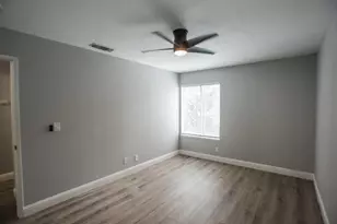 9101 Newhall Dr, Sacramento, CA 95826 - Photo 27