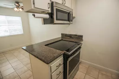 9101 Newhall Drive #31, Sacramento, CA 95826 - Photo 11