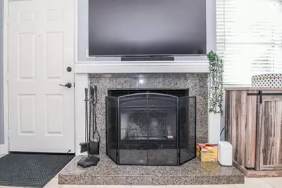 9101 Newhall Drive #31, Sacramento, CA 95826 - Photo 7