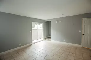 9101 Newhall Dr, Sacramento, CA 95826 - Photo 3