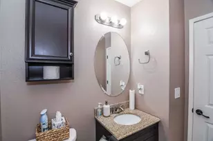 9101 Newhall Dr, Sacramento, CA 95826 - Photo 9