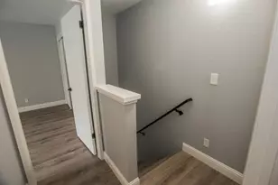 9101 Newhall Dr, Sacramento, CA 95826 - Photo 25