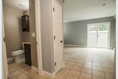 9101 Newhall Drive #31, Sacramento, CA 95826 - Photo 13