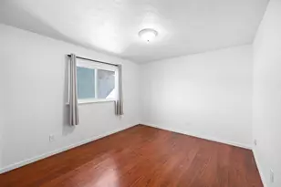 8751 Torrey Way, Elk Grove, CA 95624 - Photo 17