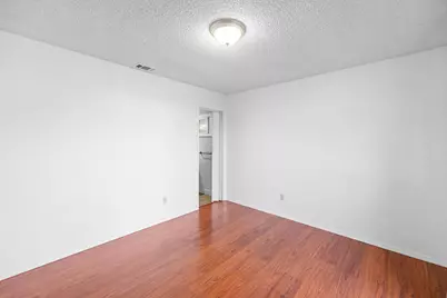 8751 Torrey Way, Elk Grove, CA 95624 - Photo 21