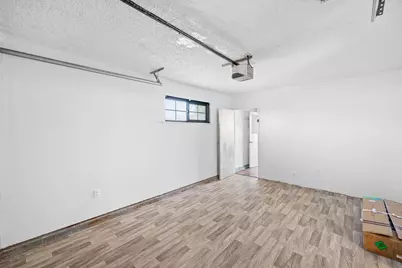 8751 Torrey Way, Elk Grove, CA 95624 - Photo 27