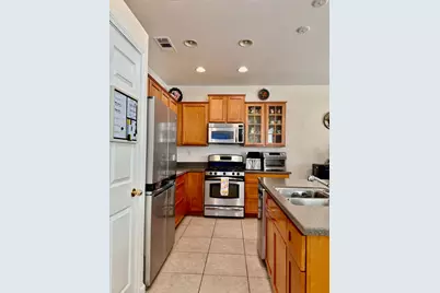 8033 Shay Circle, Stockton, CA 95212 - Photo 9