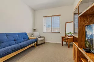 4057 Haystack Way, Roseville, CA 95747 - Photo 23