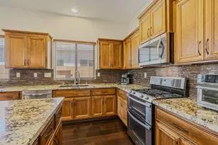 4057 Haystack Way, Roseville, CA 95747 - Photo 3