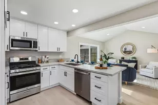 7360 Salazar Dr, North Highlands, CA 95660 - Photo 9