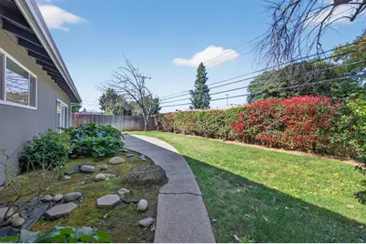 9149 Rundelay Way, Sacramento, CA 95826 - Photo 45