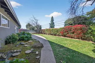 9149 Rundelay Way, Sacramento, CA 95826 - Photo 45