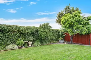 921 Kennedy Pl, Tracy, CA 95377 - Photo 27