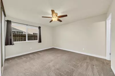 6620 Creekmont Way, Citrus Heights, CA 95621 - Photo 17