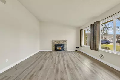 6620 Creekmont Way, Citrus Heights, CA 95621 - Photo 7