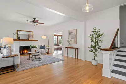 2336 Portola Way, Sacramento, CA 95818 - Photo 7