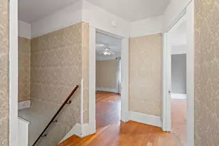 2336 Portola Way, Sacramento, CA 95818 - Photo 21