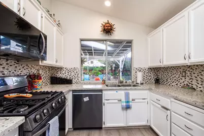 8322 Rambleton Way, Antelope, CA 95843 - Photo 11