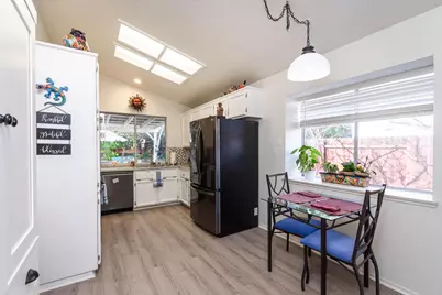 8322 Rambleton Way, Antelope, CA 95843 - Photo 15