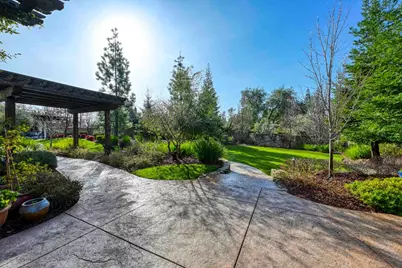 7585 Olive Glen Court, Granite Bay, CA 95746 - Photo 9