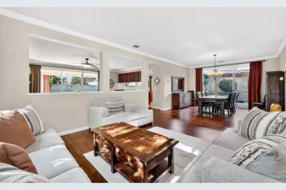 2090 Roy Ranch Way, Plumas Lake, CA 95961 - Photo 13