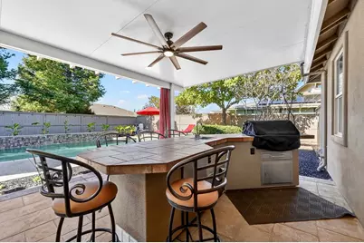 2090 Roy Ranch Way, Plumas Lake, CA 95961 - Photo 57