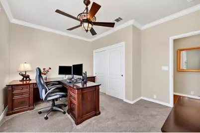 2090 Roy Ranch Way, Plumas Lake, CA 95961 - Photo 11