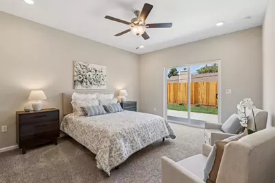 9116 Hensley Way, Elk Grove, CA 95758 - Photo 15