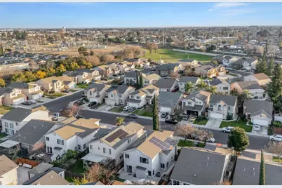 765 Jackoyln, Manteca, CA 95336 - Photo 31