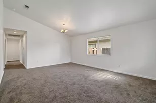 125 Ford Rd, Sacramento, CA 95838 - Photo 5