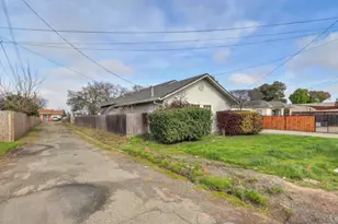 125 Ford Rd, Sacramento, CA 95838 - Photo 37