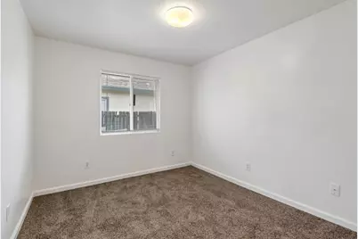 125 Ford Road, Sacramento, CA 95838 - Photo 21